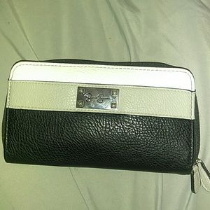 Jessica Simpson double zipper wallet